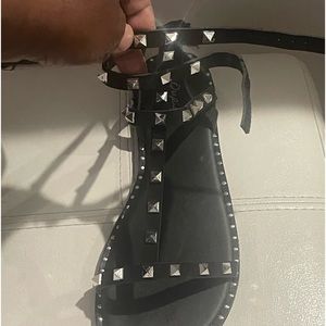 Women sandals